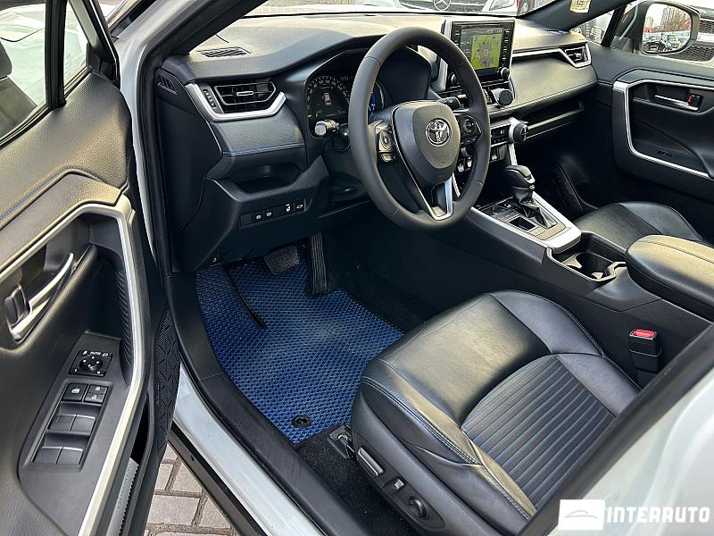 Toyota Rav-4 6 toyota rav-4 2019