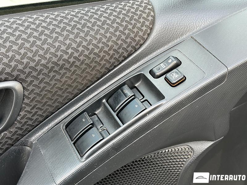 Toyota Corolla Verso 13 toyota corolla verso 2005