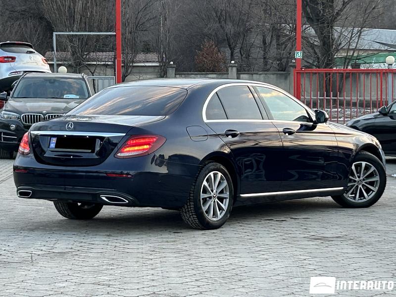 Mercedes E 200 3 mercedes e 200 2019