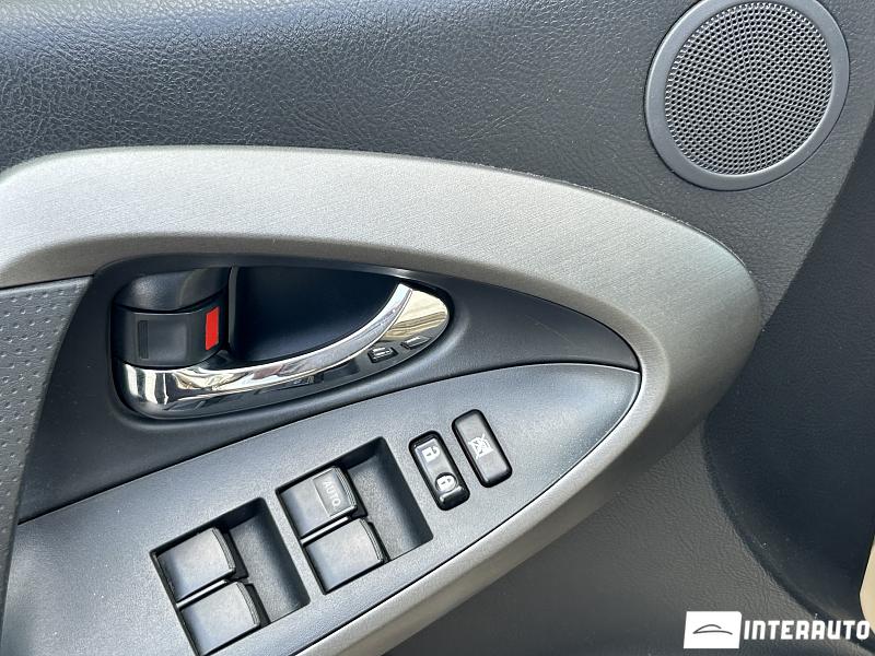 Toyota Rav-4 7 toyota rav-4 2009