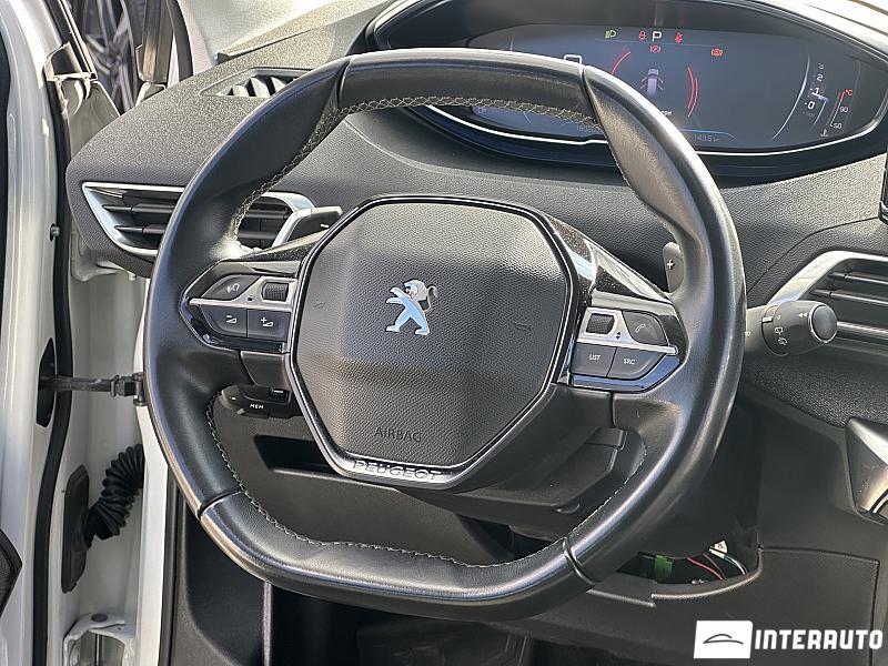 Peugeot 3008 8 peugeot 3008 2021