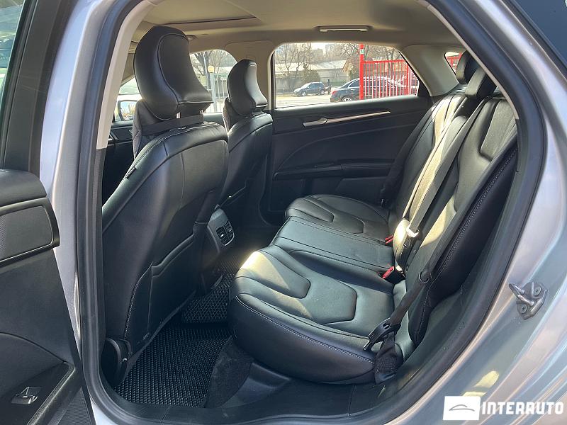 Ford Fusion 17 ford fusion 2019