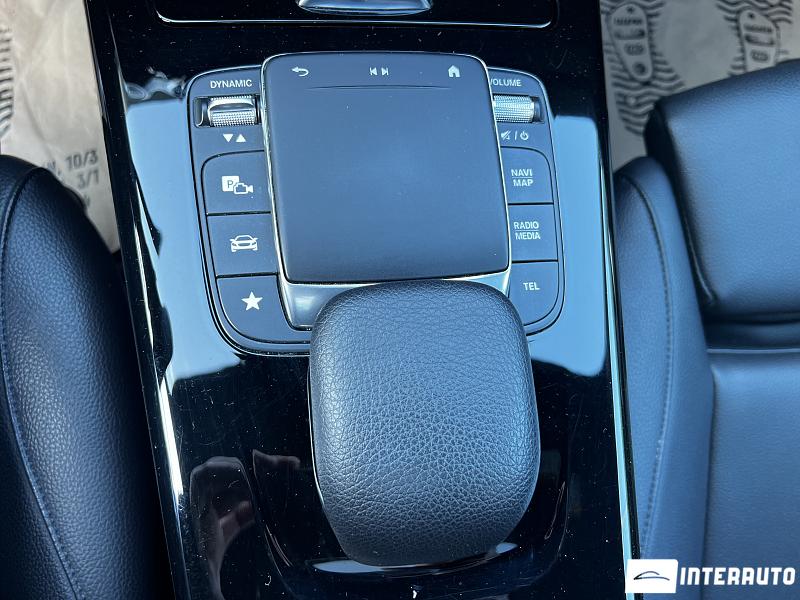 Mercedes A 180 11 mercedes a 180 2020