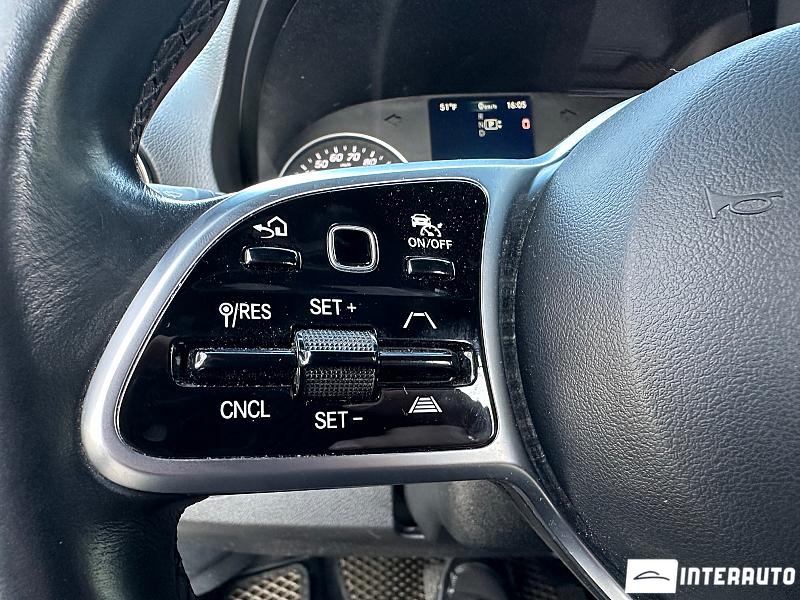 Mercedes Sprinter 12 mercedes sprinter 2021