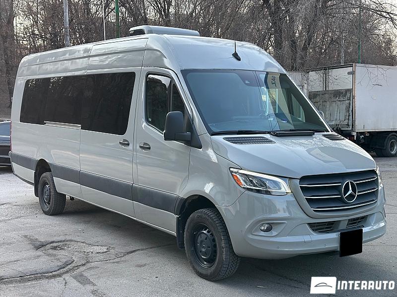 Mercedes Sprinter 3 mercedes sprinter 2021
