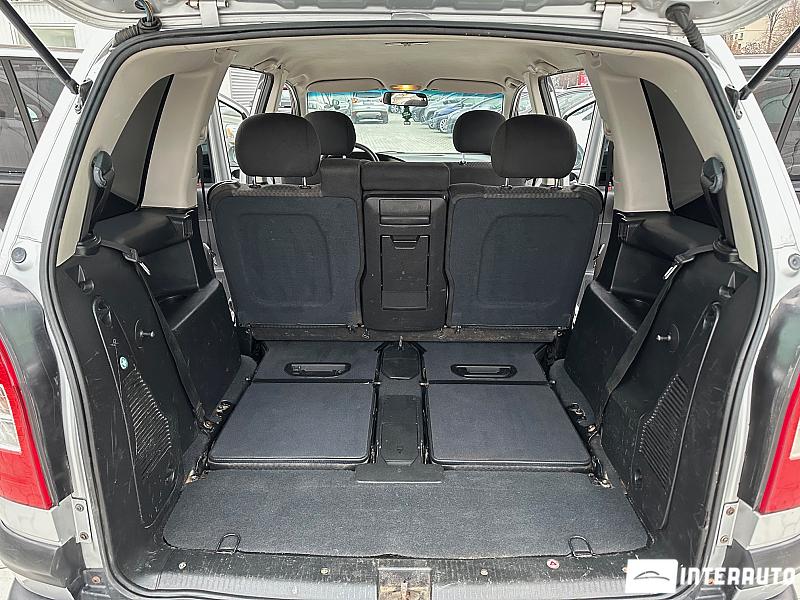 Opel Zafira 16 opel zafira 2005