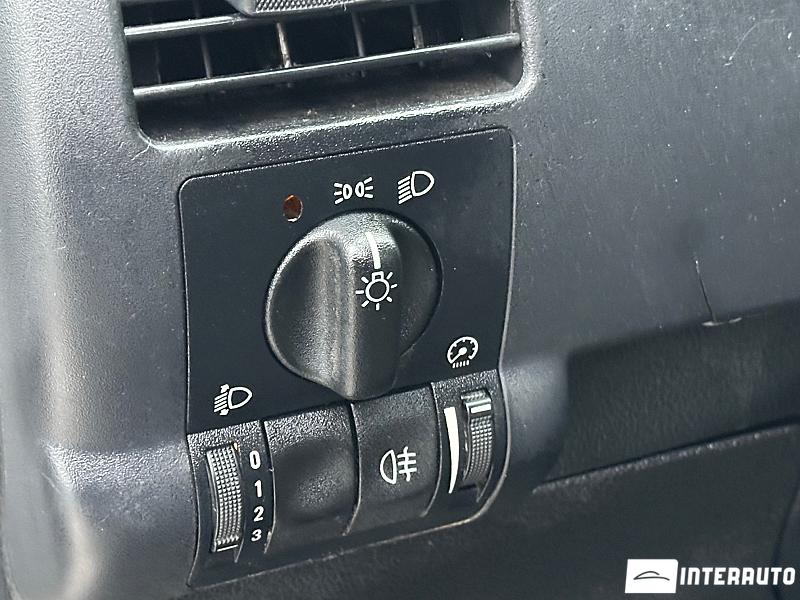 Opel Zafira 12 opel zafira 2005