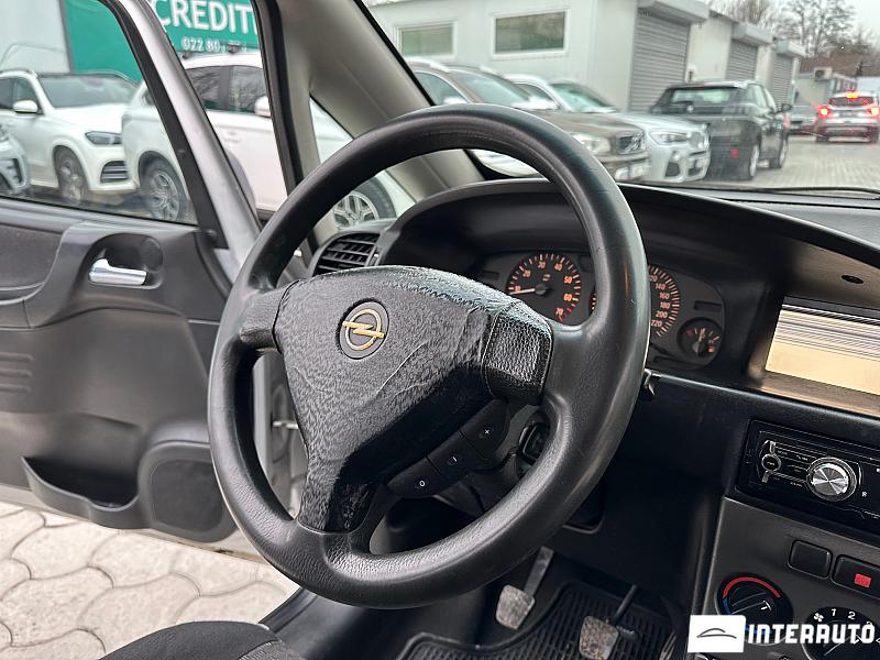 Opel Zafira 8 opel zafira 2005