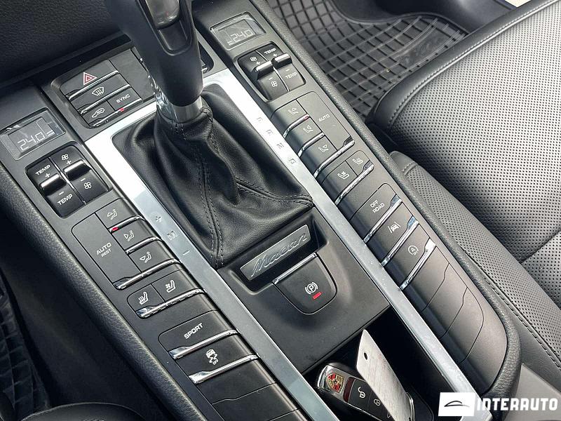 Porsche Macan 11 porsche macan 2016