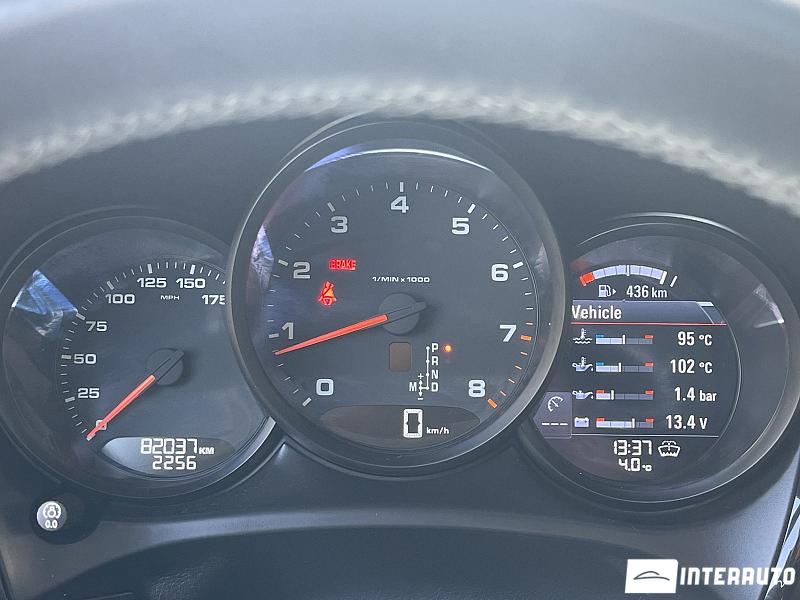 Porsche Macan 8 porsche macan 2016