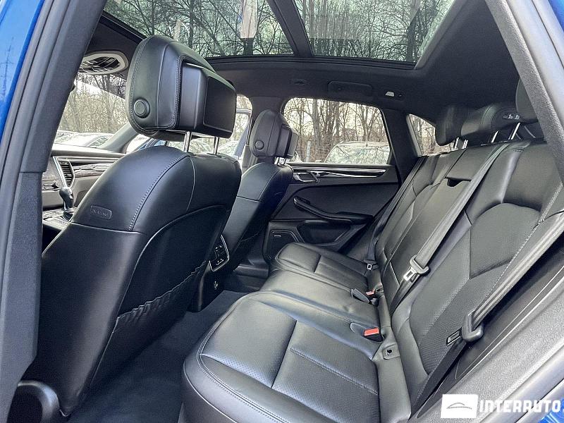 Porsche Macan 13 porsche macan 2016