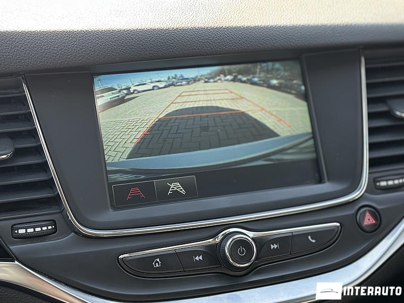 Opel Astra 11 opel astra 2020