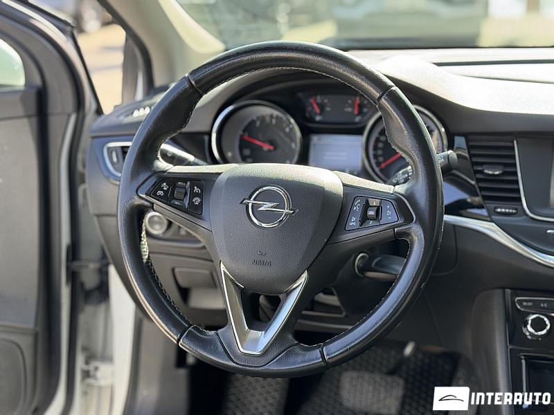 Opel Astra 9 opel astra 2020