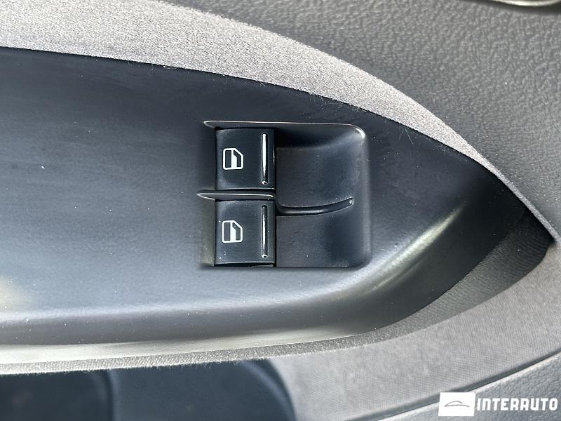 Volkswagen Caddy Maxi 18 volkswagen caddy maxi 2013