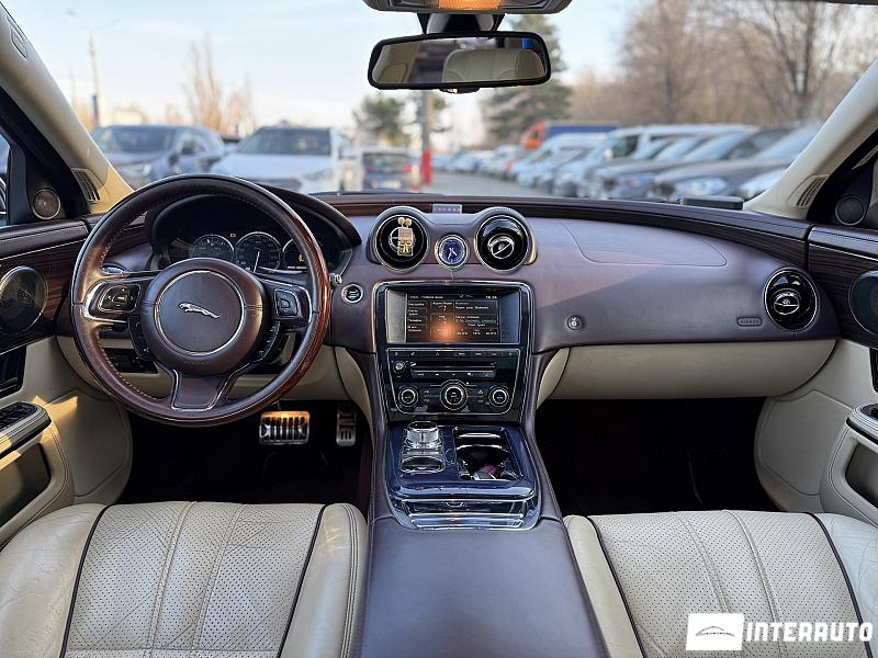 Jaguar XJ 18 jaguar xj 2012