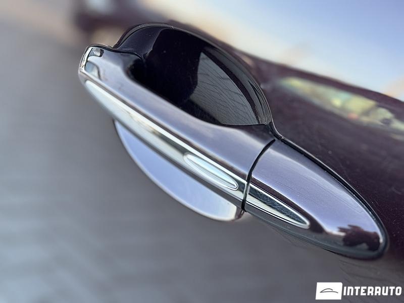 Jaguar XJ 5 jaguar xj 2012