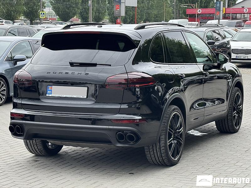 Porsche Cayenne S Hybrid 2 porsche cayenne s hybrid 2016