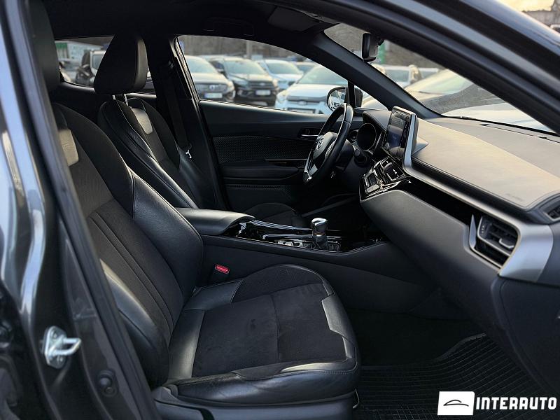 Toyota C-HR 16 toyota c-hr 2019