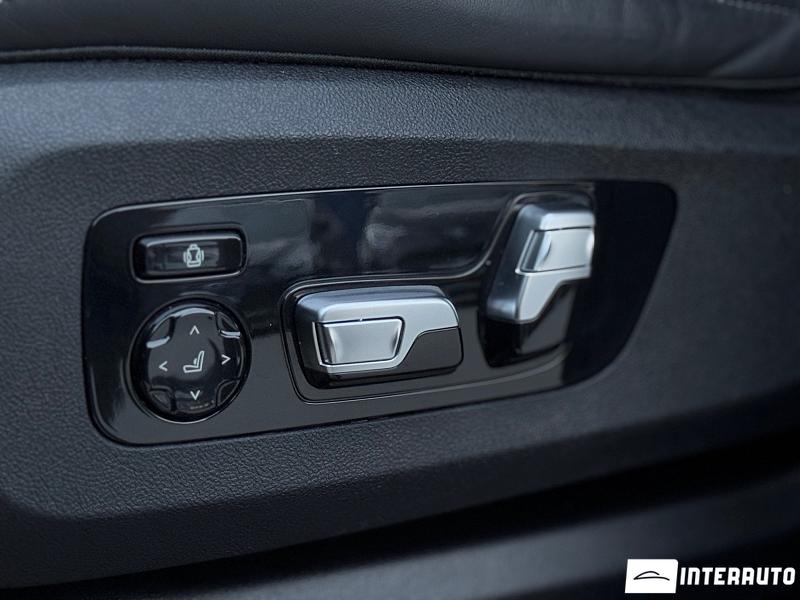 BMW X6 4.0i 11 bmw x6 4.0i 2022