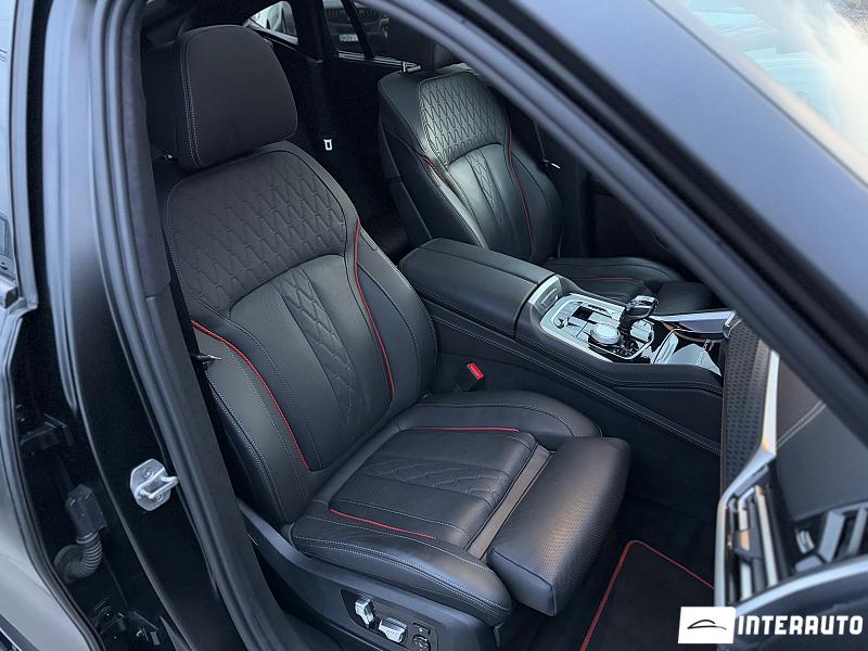 BMW X6 4.0i 30 bmw x6 4.0i 2022