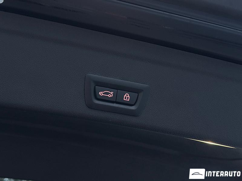 BMW X6 4.0i 36 bmw x6 4.0i 2022