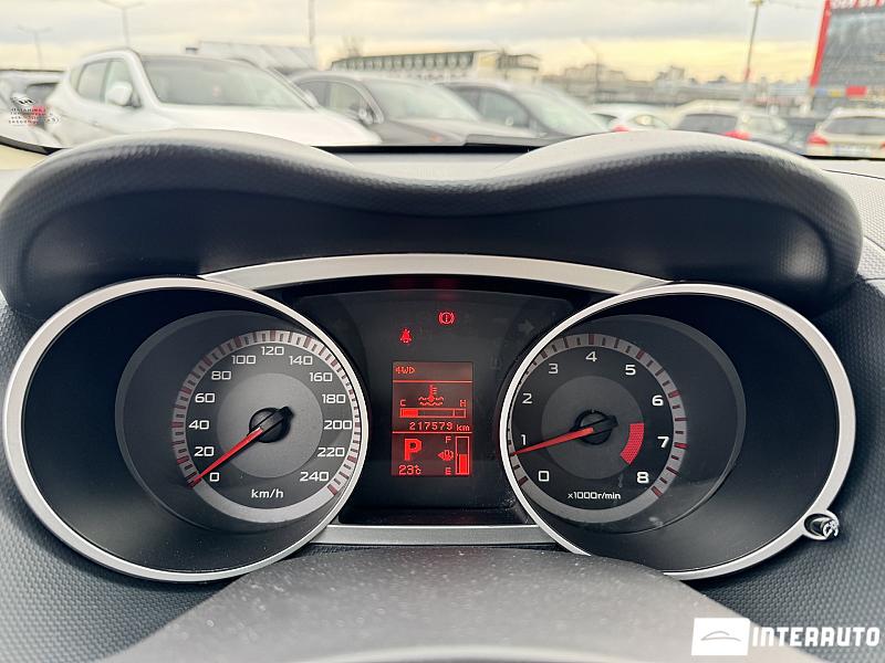 Mitsubishi Outlander XL 8 mitsubishi outlander xl 2007