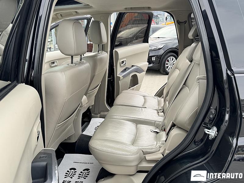 Mitsubishi Outlander XL 13 mitsubishi outlander xl 2007