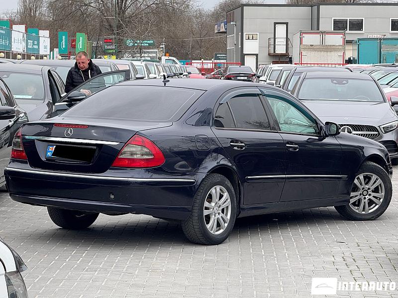 Mercedes E 220 4 mercedes e 220 2006