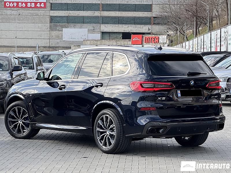 BMW X5 4.0i 4 bmw x5 4.0i 2019