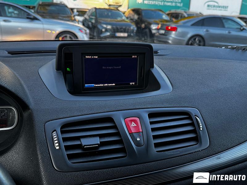 Renault Megane 12 renault megane 2010