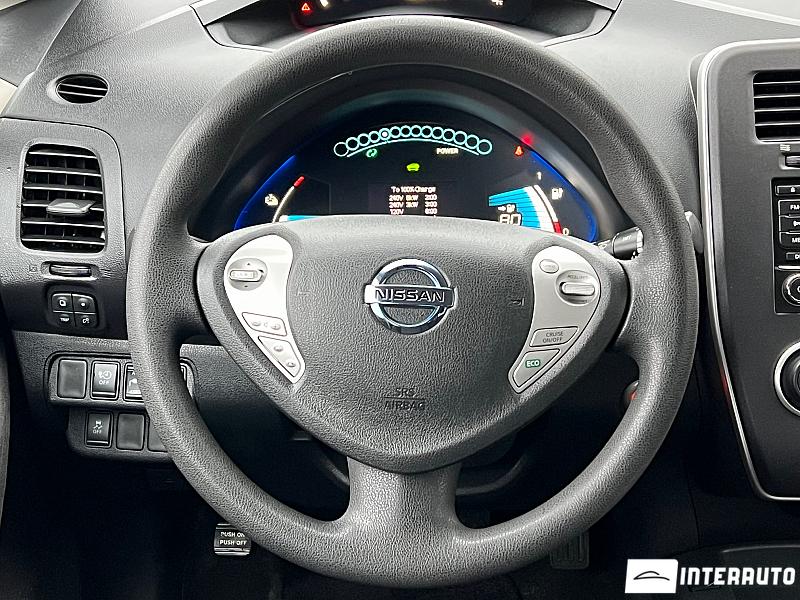 Nissan Leaf 12 nissan leaf 2017