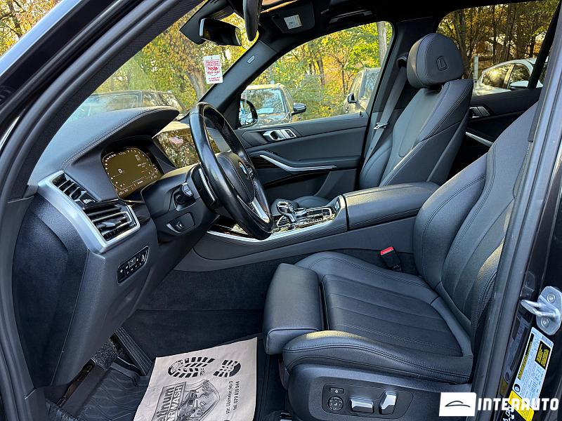 BMW X5 4.0i 8 bmw x5 4.0i 2019