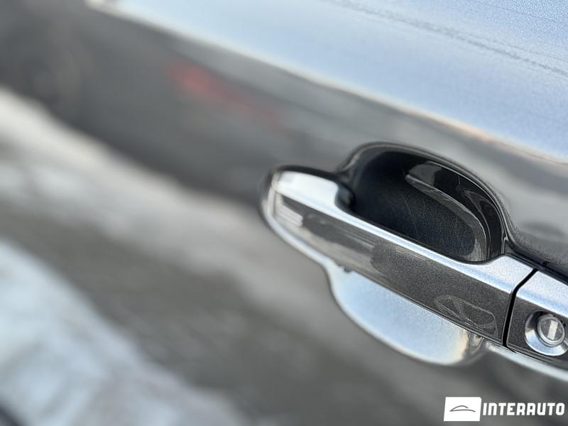 Toyota C-HR 6 toyota c-hr 2020