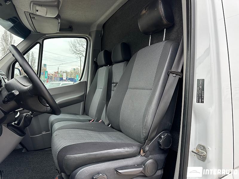 Mercedes Sprinter 7 mercedes sprinter 2013
