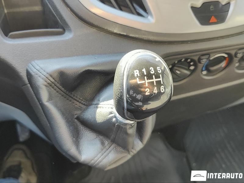 Ford Transit 13 ford transit 2018