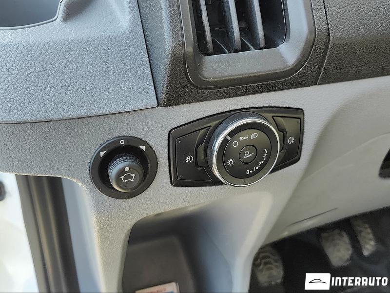 Ford Transit 15 ford transit 2018