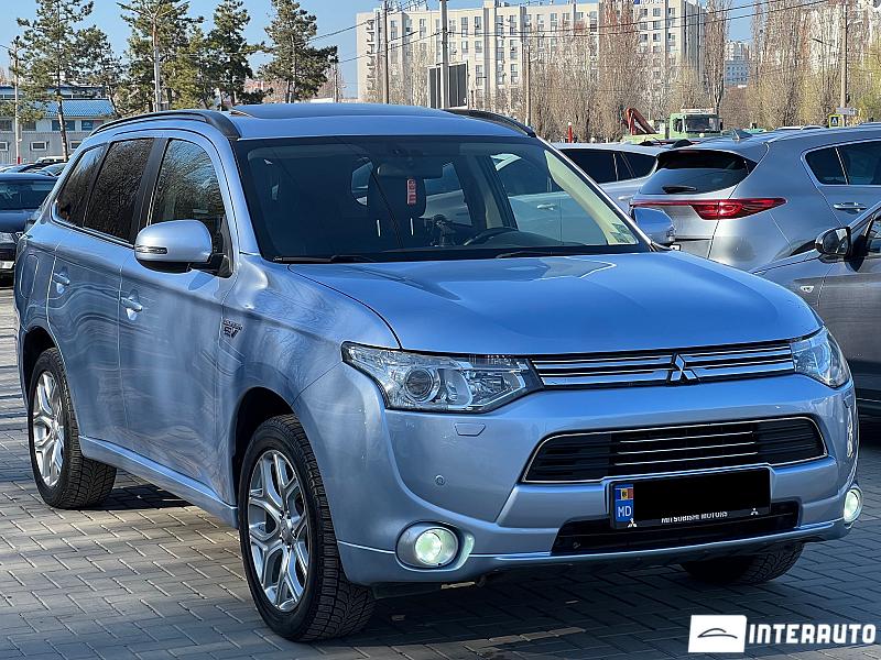 Mitsubishi Outlander 4 mitsubishi outlander 2014