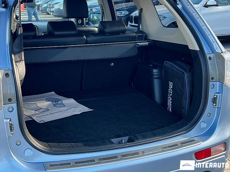 Mitsubishi Outlander 21 mitsubishi outlander 2014