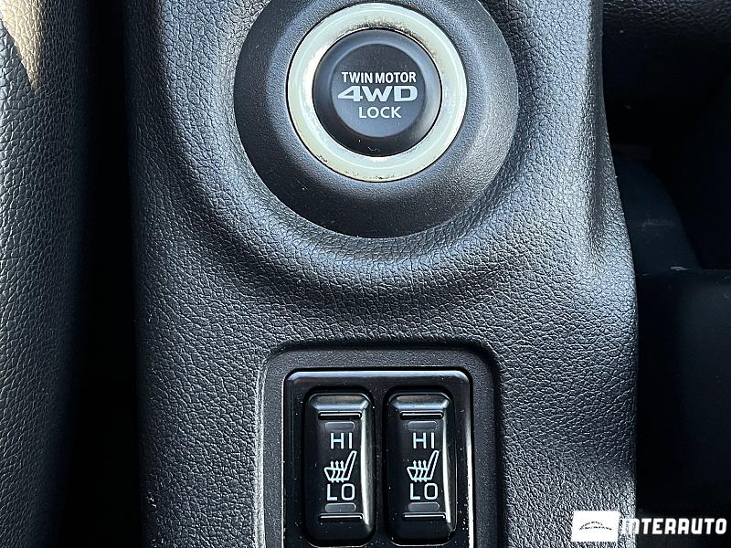 Mitsubishi Outlander 15 mitsubishi outlander 2014