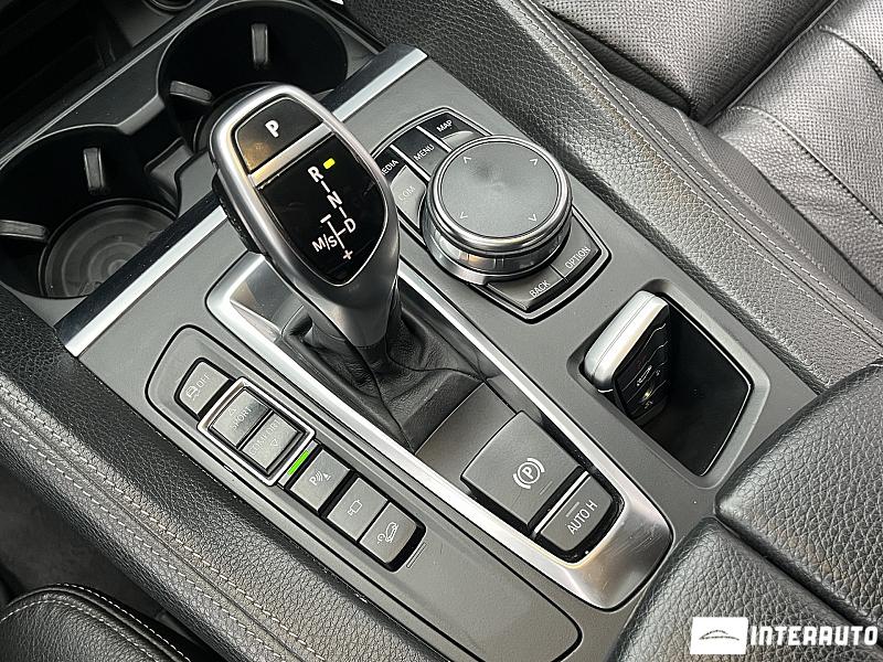 BMW X6 3.0D 18 bmw x6 3.0d 2017