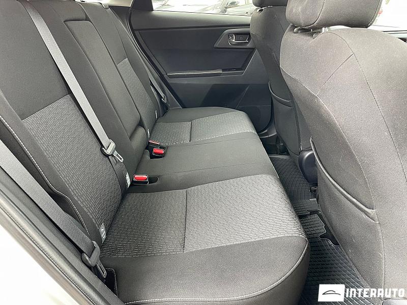 Toyota Auris 16 toyota auris 2014