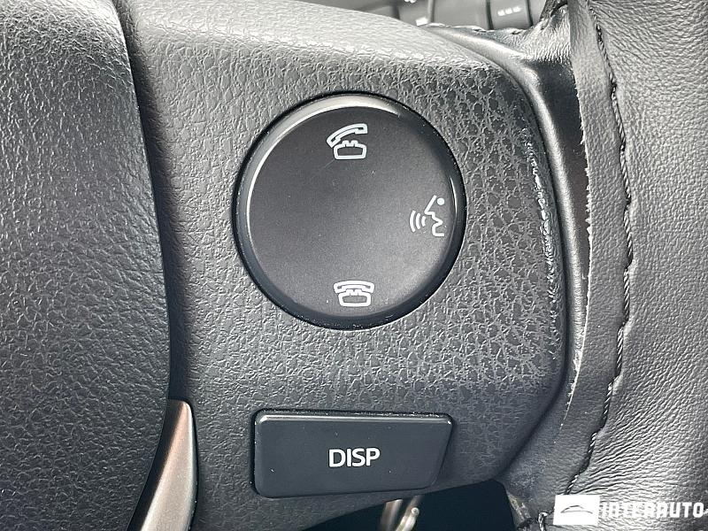 Toyota Auris 9 toyota auris 2014