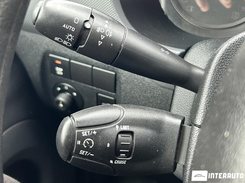 Peugeot Partner 7 peugeot partner 2011