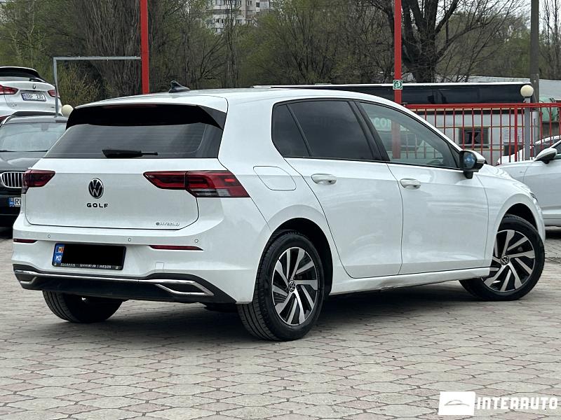 Volkswagen Golf eHybrid 3 volkswagen golf ehybrid 2021