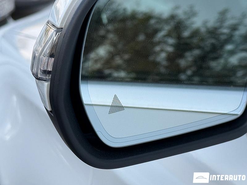 Mercedes GLC 300 6 mercedes glc 300 2019