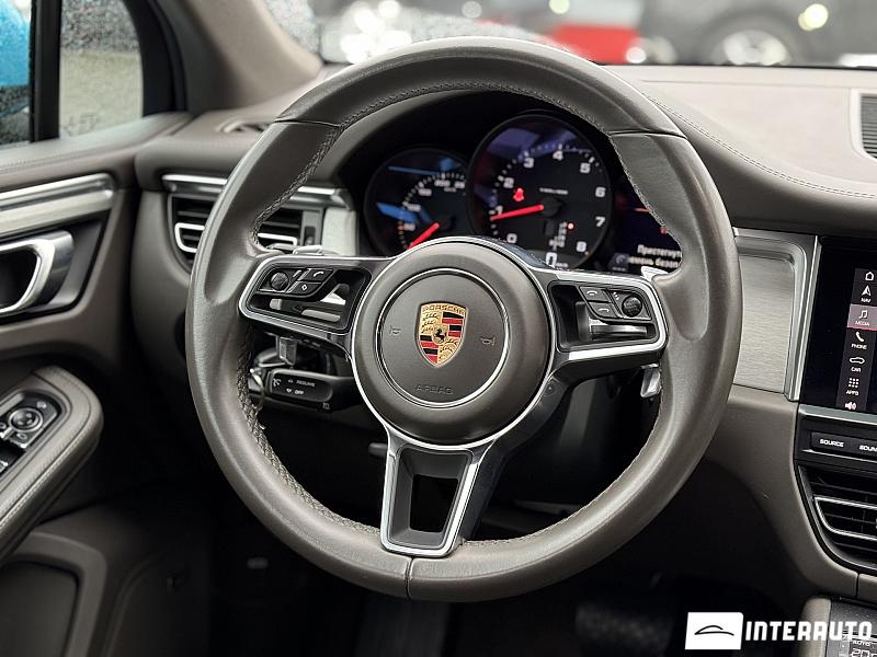 Porsche Macan 12 porsche macan 2019