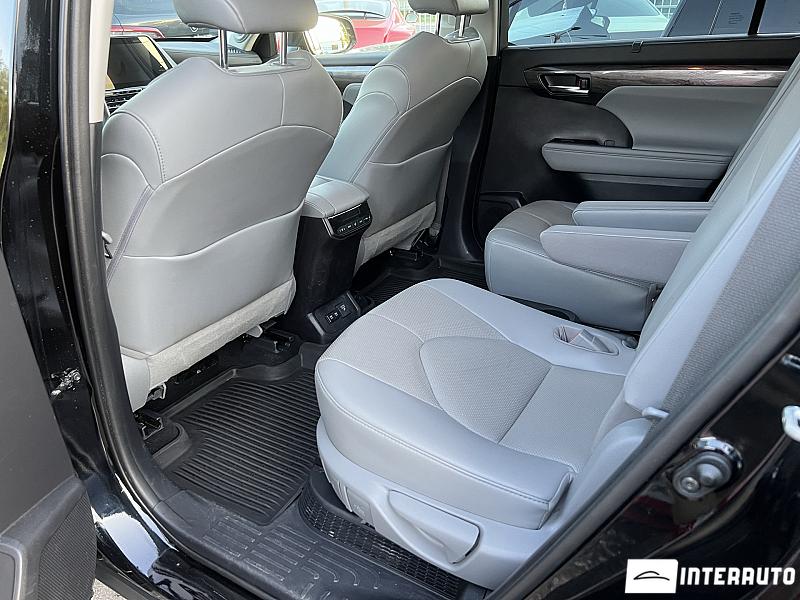 Toyota Highlander 20 toyota highlander 2021