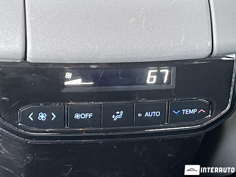 Toyota Highlander 17 toyota highlander 2021