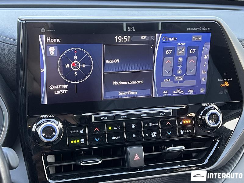 Toyota Highlander 15 toyota highlander 2021