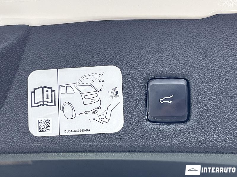 Ford Kuga 25 ford kuga 2020